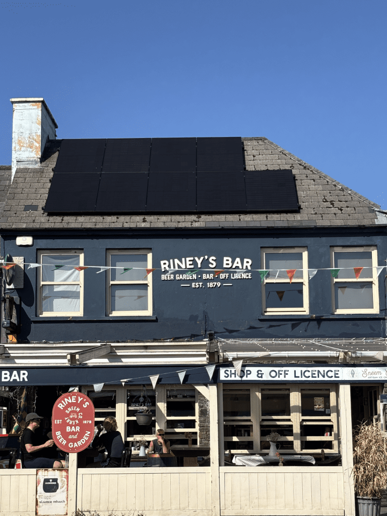 Riney's Bar & Off Licence